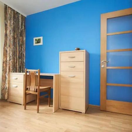 Cozy Private Room In A Three Room Apartment Free Parking Feel Like At Home Vilnius Exteriör bild