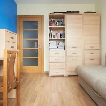 Cozy Private Room In A Three Room Apartment Free Parking Feel Like At Home Vilnius Exteriör bild